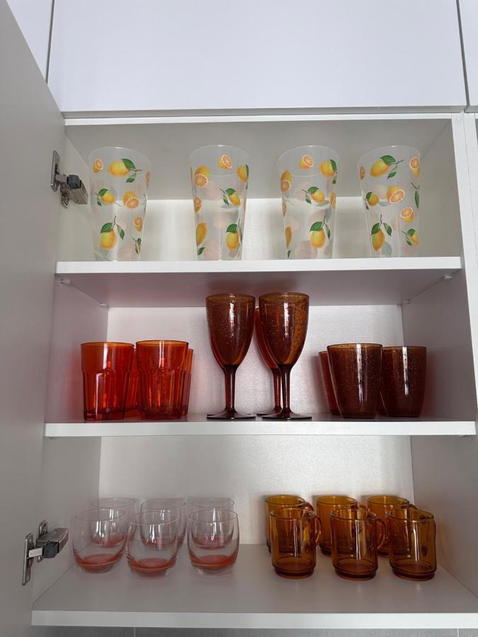 Orange House Apartment *